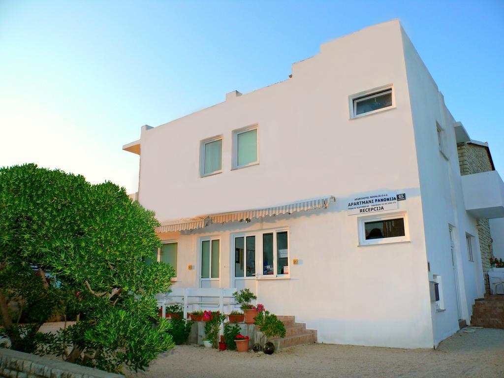 Apartments Panonija Novalja Dış mekan fotoğraf