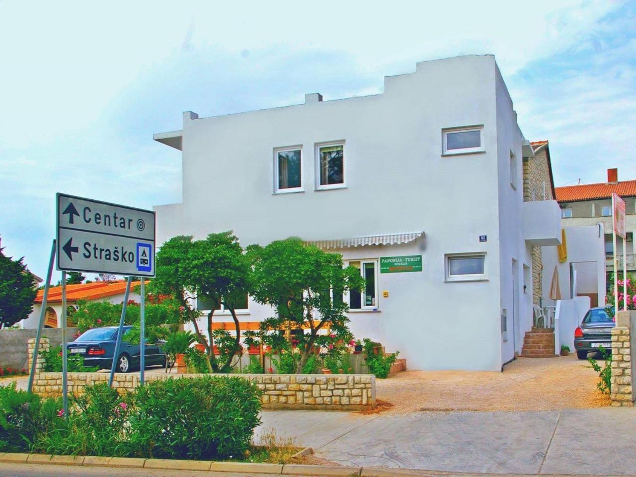 Apartments Panonija Novalja Dış mekan fotoğraf